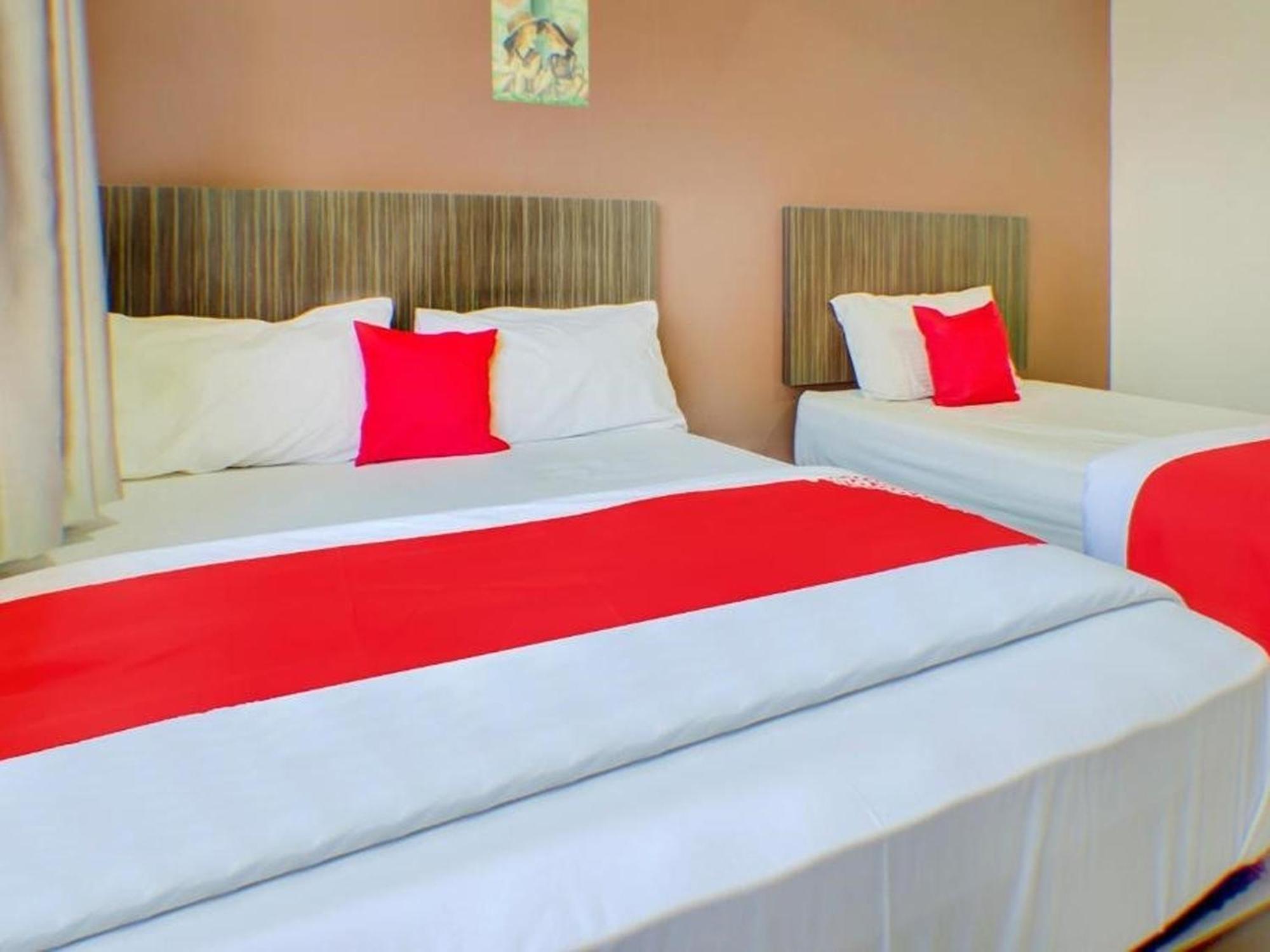 Js Hotel, Джохор Бахру Екстериор снимка